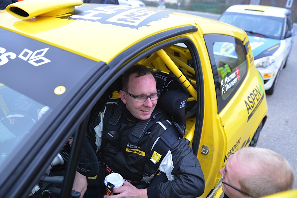 Vi skal arbejdet med vores bremsepunkter, så vi kan bremse senere og turde stole på at bilen hænger godt fast siger Klaus Hammer
(Foto: Hammer Motorsport)